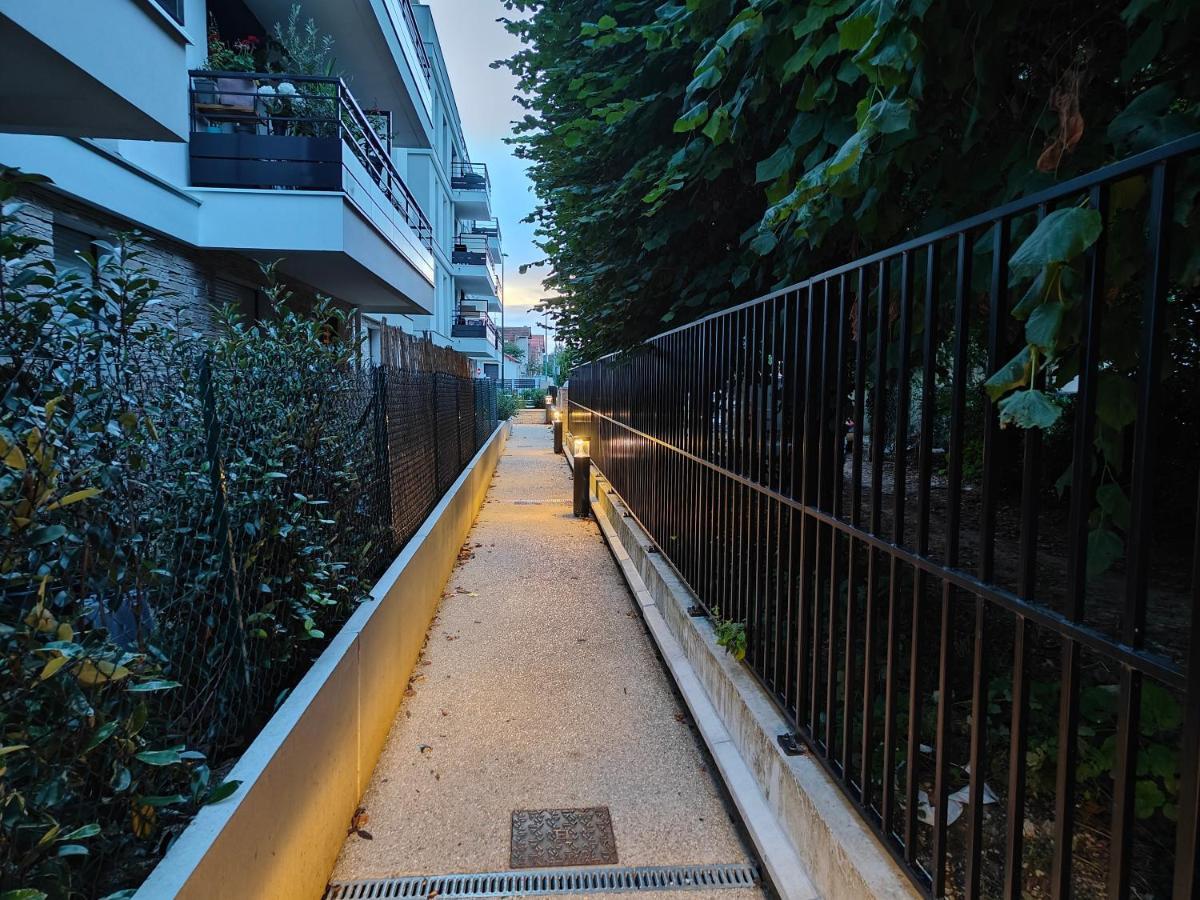 L'Eden Familial - Cosy T3 Proche Disneyland Avec Jardin Vaires-sur-Marne Exterior foto